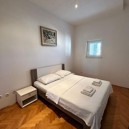 Apartments Villa Ohana Kastela Dış mekan fotoğraf