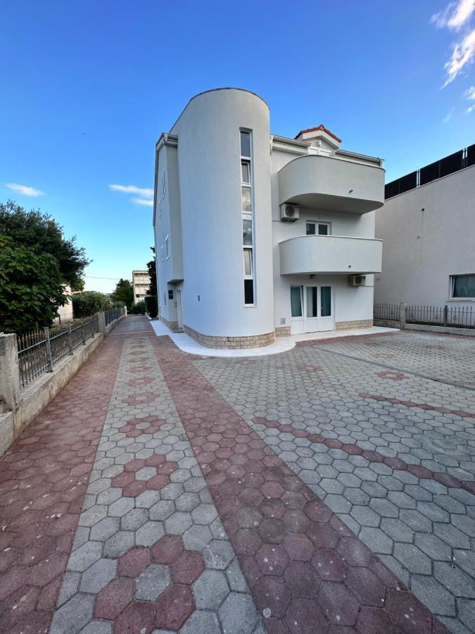 Apartments Villa Ohana Kastela Dış mekan fotoğraf