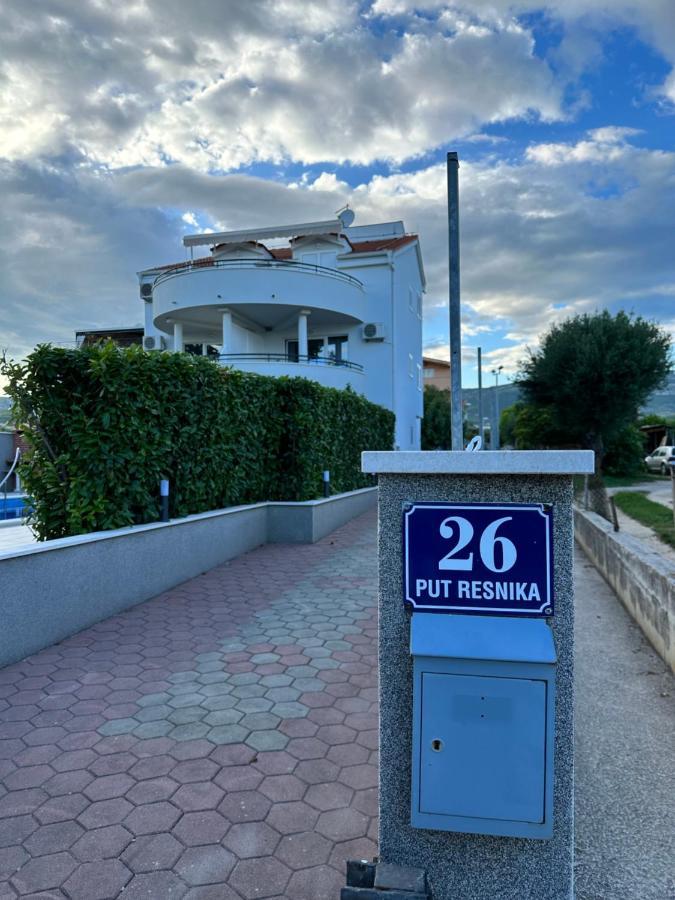 Apartments Villa Ohana Kastela Dış mekan fotoğraf