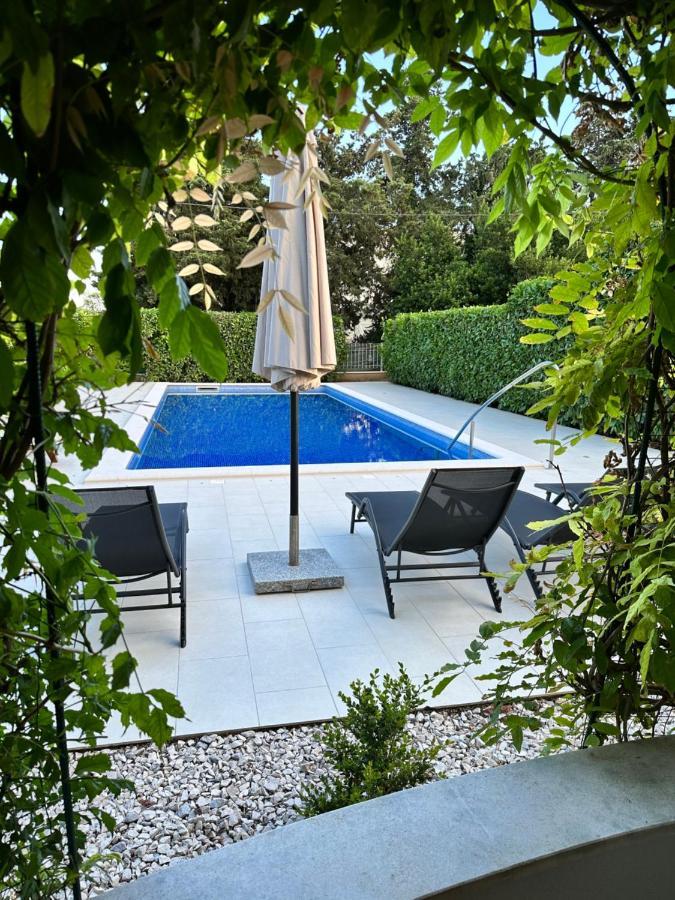 Apartments Villa Ohana Kastela Dış mekan fotoğraf