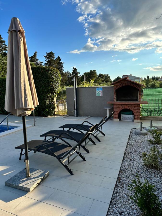 Apartments Villa Ohana Kastela Dış mekan fotoğraf