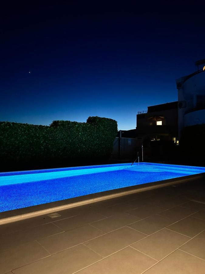 Apartments Villa Ohana Kastela Dış mekan fotoğraf